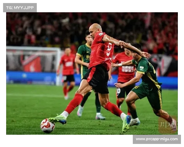 河南队连胜蓉城,成功晋级足协杯,成为不可逾越的对手。